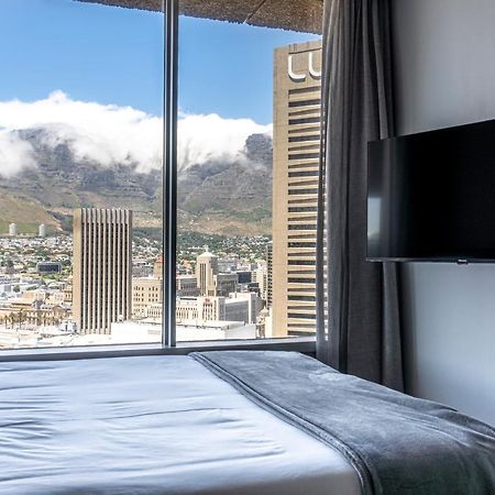 Stunning 1-Bedroom Apartment With Mountain Views Kaapstad Buitenkant foto