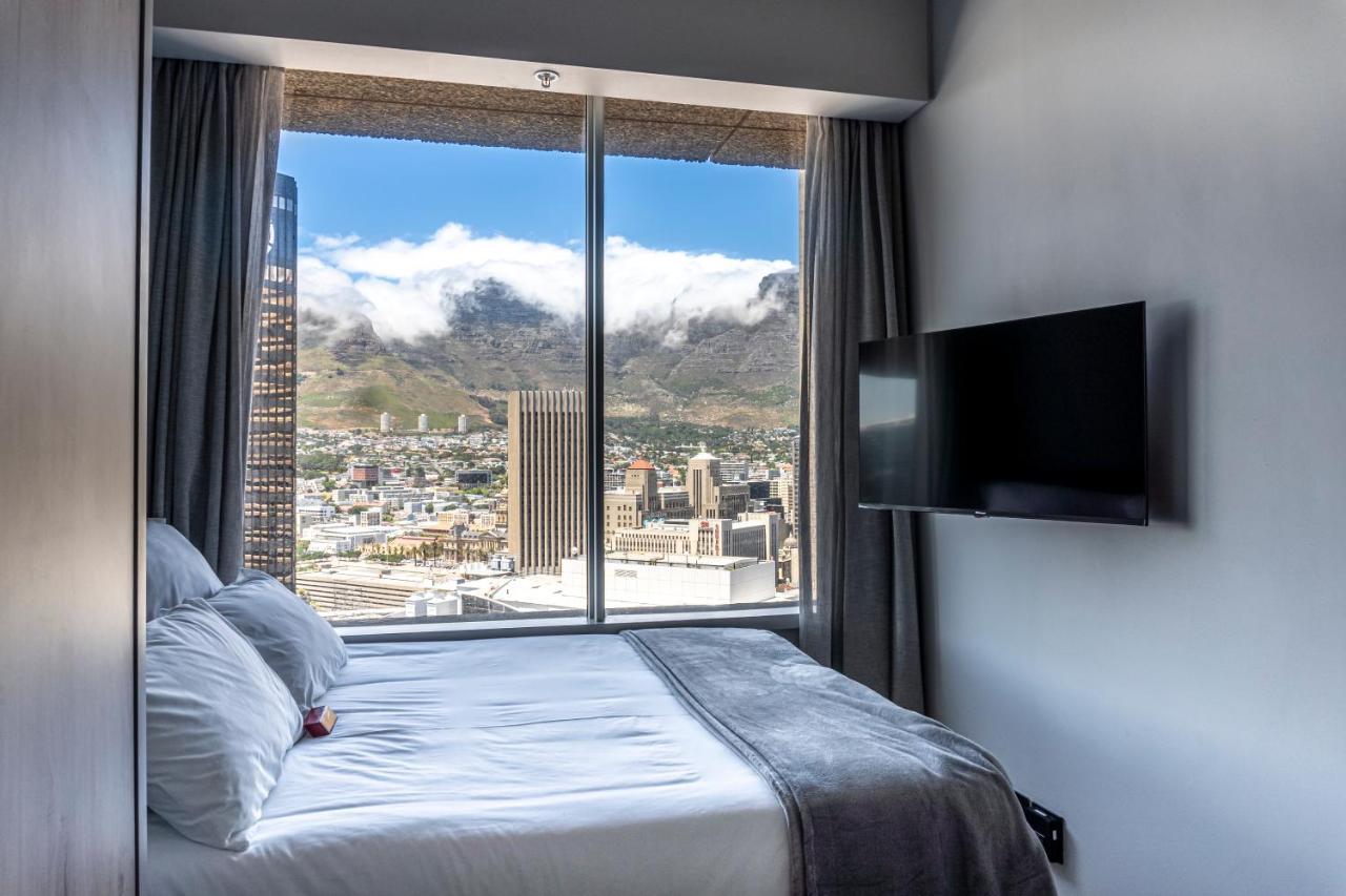 Stunning 1-Bedroom Apartment With Mountain Views Kaapstad Buitenkant foto